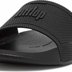 FitFlop Iqushion Pool ZWART - Maat 39