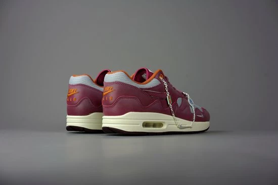 Nike Air Max 1 Patta Waves Rush Maroon (With Bracelet) DO9549-001 Maat 44.5 Metallic Silver;Rush Maroon 10 Nike Air Max 1 Patta Waves Rush Maroon (With Bracelet) DO9549-001 Maat 44.5 Metallic Silver;Rush Maroon - Afbeelding 8