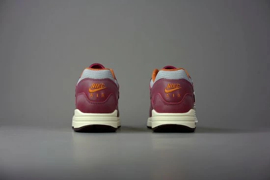 Nike Air Max 1 Patta Waves Rush Maroon (With Bracelet) DO9549-001 Maat 44.5 Metallic Silver;Rush Maroon 11 Nike Air Max 1 Patta Waves Rush Maroon (With Bracelet) DO9549-001 Maat 44.5 Metallic Silver;Rush Maroon - Afbeelding 9