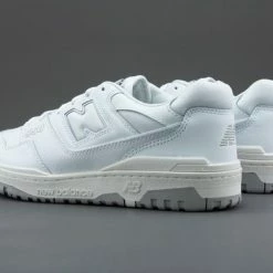 New Balance 550 White Grey BB550PB1 Maat 38 WIT 19 New Balance 550 White Grey BB550PB1 Maat 38 WIT -Dames-schoenen Verkoop 550x366 71
