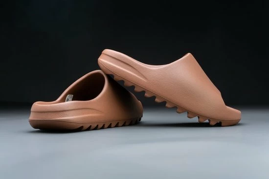 Adidas Yeezy Slide Flax FZ5896 Maat 44 1/2 Kleur Als Op Foto 5 Adidas Yeezy Slide Flax FZ5896 Maat 44 1/2 Kleur Als Op Foto - Afbeelding 3