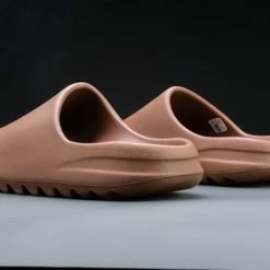 Adidas Yeezy Slide Flax FZ5896 Maat 44 1/2 Kleur Als Op Foto 19 Adidas Yeezy Slide Flax FZ5896 Maat 44 1/2 Kleur Als Op Foto -Dames-schoenen Verkoop 550x366 89