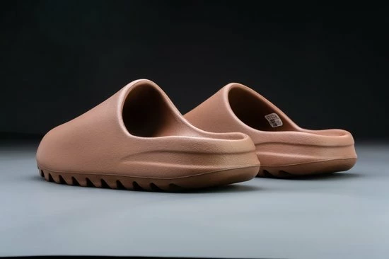 Adidas Yeezy Slide Flax FZ5896 Maat 44 1/2 Kleur Als Op Foto 10 Adidas Yeezy Slide Flax FZ5896 Maat 44 1/2 Kleur Als Op Foto - Afbeelding 8