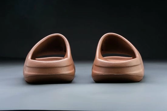 Adidas Yeezy Slide Flax FZ5896 Maat 44 1/2 Kleur Als Op Foto 11 Adidas Yeezy Slide Flax FZ5896 Maat 44 1/2 Kleur Als Op Foto - Afbeelding 9