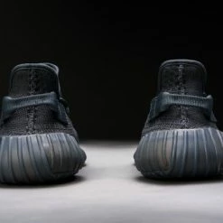 Adidas Yeezy Boost 350 V2 Onyx HQ4540 Maat 45 1/3 Kleur Als Op Foto -Dames-schoenen Verkoop 550x366 99