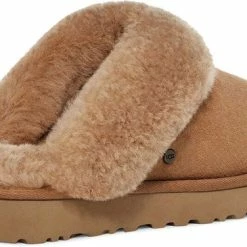 UGG W Classic Slipper II Dames Sloffen - Chestnut - Maat 41 -Dames-schoenen Verkoop 550x376 3