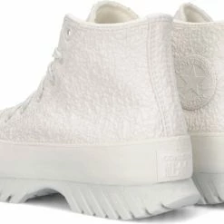 Converse Chuck Taylor All Star Lugged 2.0 Hi Hoge Sneakers - Dames - Wit - Maat 39