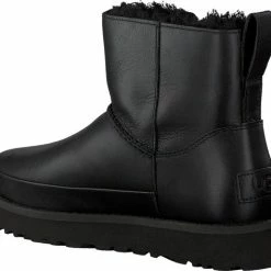 UGG Vrouwen Laarzen Kleur: Zwart Maat: 37 36 UGG Vrouwen Laarzen Kleur: Zwart Maat: 37 -Dames-schoenen Verkoop 550x473