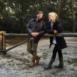 Travelin' Solstad Leren Dames Laarzen - Wol Gevoerde Laars - Olijfgroen/Legergroen Leer - Maat 39 18 Travelin' Solstad Leren Dames Laarzen - Wol Gevoerde Laars - Olijfgroen/Legergroen Leer - Maat 39 -Dames-schoenen Verkoop 550x550 295