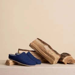 Travelin' At-Home Dames Sloffen - Wollen Pantoffels - Instappers Met Rubberen Zool - Navy Blauw - Maat 40 17 Travelin' At-Home Dames Sloffen - Wollen Pantoffels - Instappers Met Rubberen Zool - Navy Blauw - Maat 40 -Dames-schoenen Verkoop 550x550 88