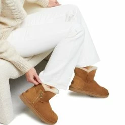 UGG Vrouwen Suède Enkellaarsjes / Laarzen / Damesschoenen 1112481 - Cognac - Maat 38.5 -Dames-schoenen Verkoop 550x595 3