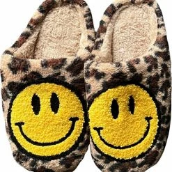 Badrock Smiley Sloffen – Unisex Pantoffels Smiley – Smiley Slippers - Sloffen – Zachte Pantoffels – Gekke Sloffen – Sloffen Dames & Heren – Zwart - Cadeau - Maat 41/42 -Dames-schoenen Verkoop 550x597 5